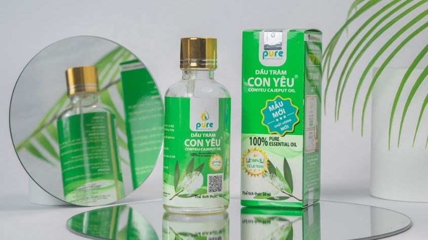 Dầu tràm Con Yêu giữ ấm cho bé 100 ml Dầu tràm Con Yêu giữ ấm cho bé 100 ml
